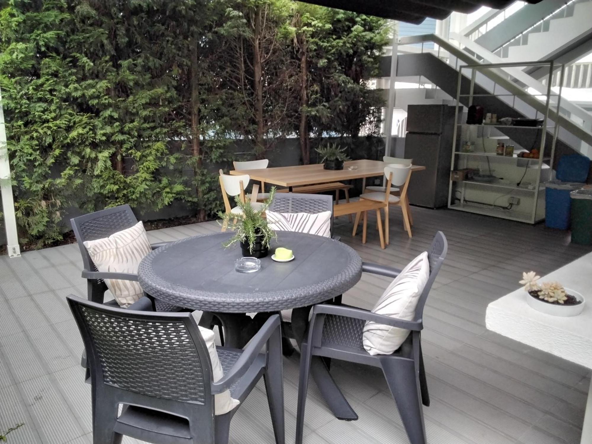 Buddies Charm Apt - Self Catering أفيرو المظهر الخارجي الصورة